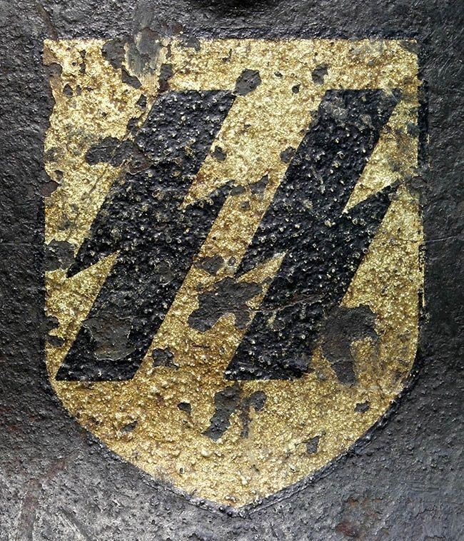 SS decal on an M42 EF. This one has developed a golden tone due to age.